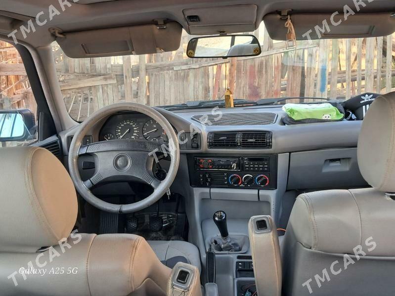 BMW 525 1993 - 70 000 TMT - Balkanabat - img 2