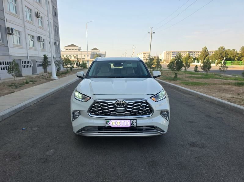 Toyota Highlander 2020 - 570 000 TMT - Ашхабад - img 8