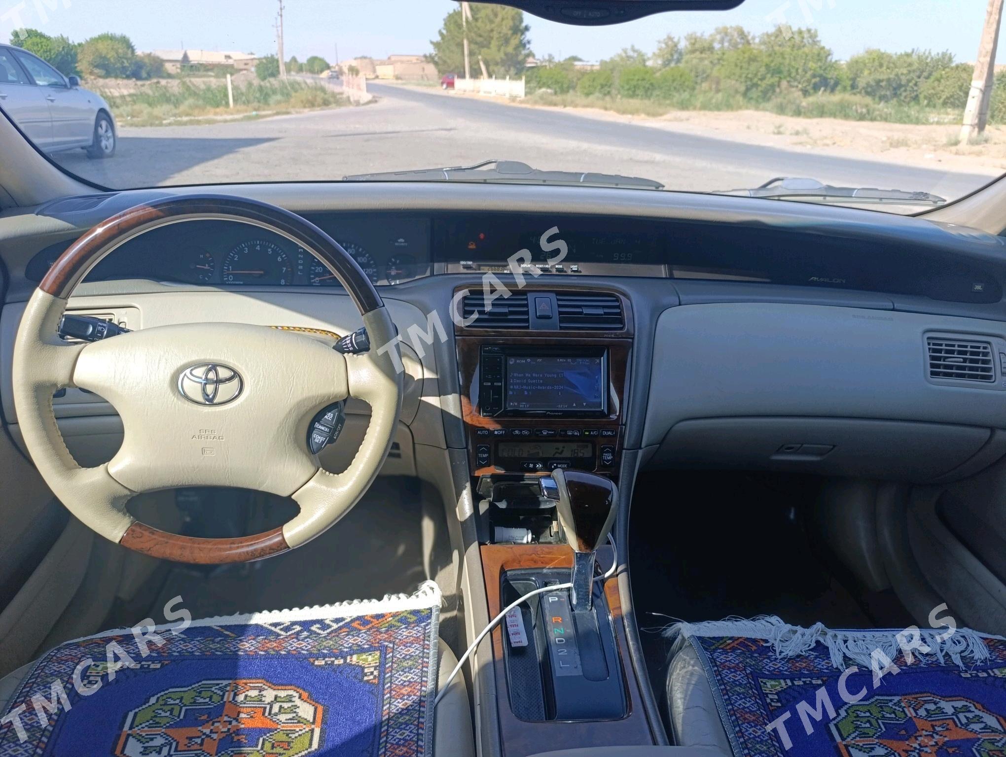 Toyota Avalon 2002 - 210 000 TMT - Сакар - img 4