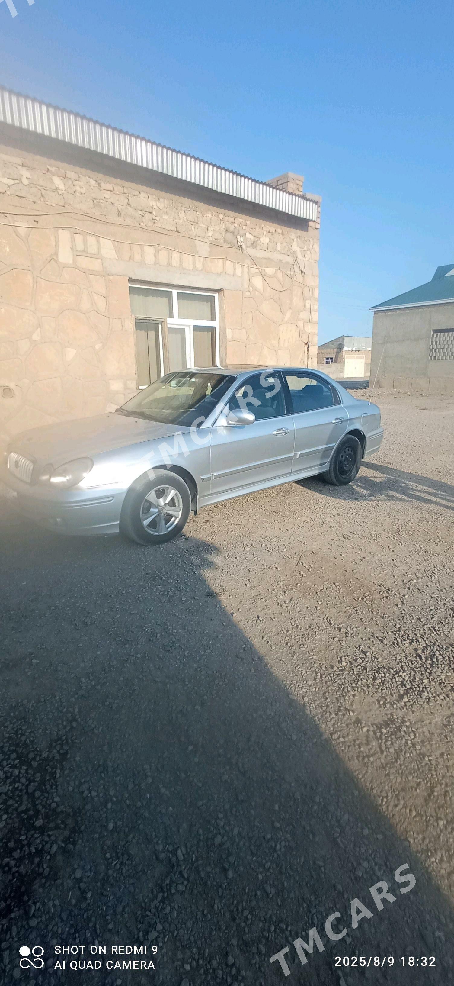 Hyundai Sonata 2002 - 46 000 TMT - Gyzylarbat - img 6