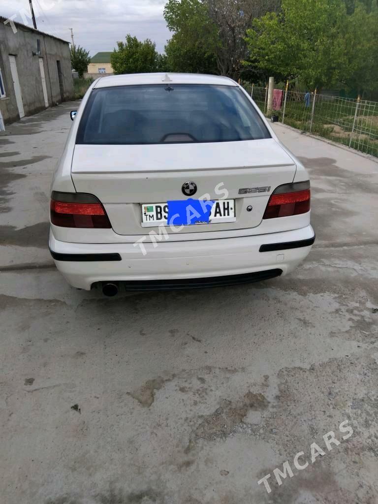 BMW E39 1998 - 90 000 TMT - Бахарден - img 6