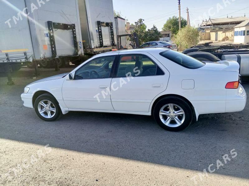 Toyota Camry 2000 - 133 000 TMT - Mary - img 5