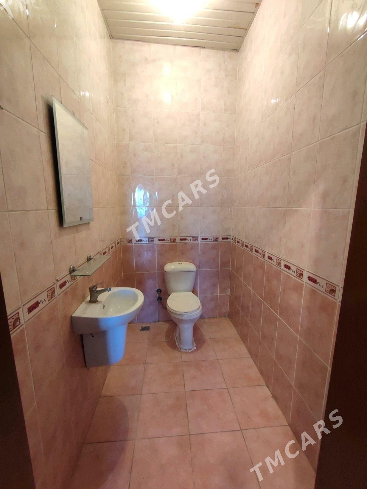 Гоголя 3 комн.2 этаж  - Aşgabat - img 9