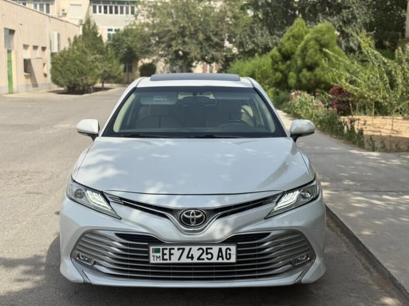 Toyota Camry 2019 - 350 000 TMT - Ашхабад - img 2