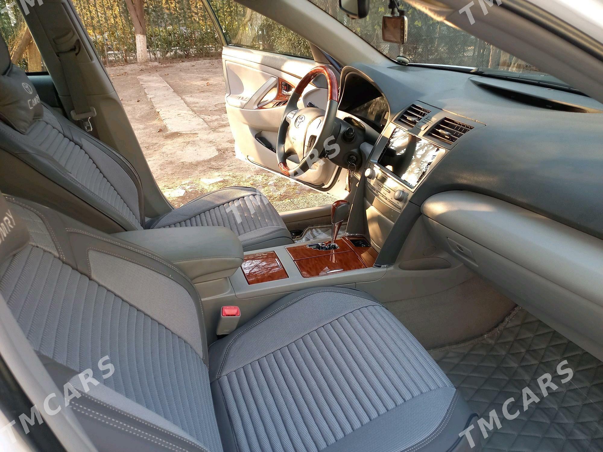 Toyota Camry 2010 - 183 000 TMT - Aşgabat - img 6