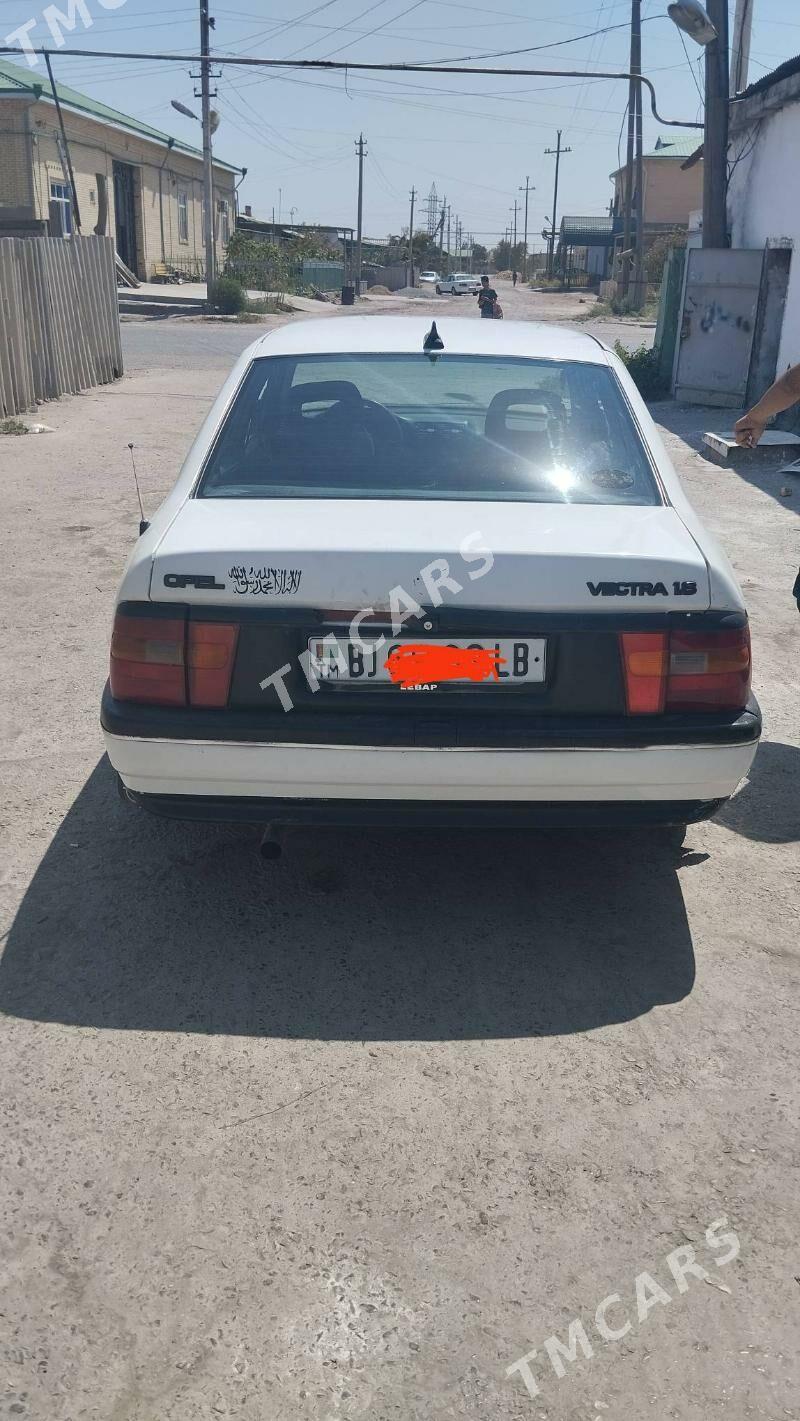 Opel Vectra 1993 - 25 000 TMT - Туркменабат - img 4