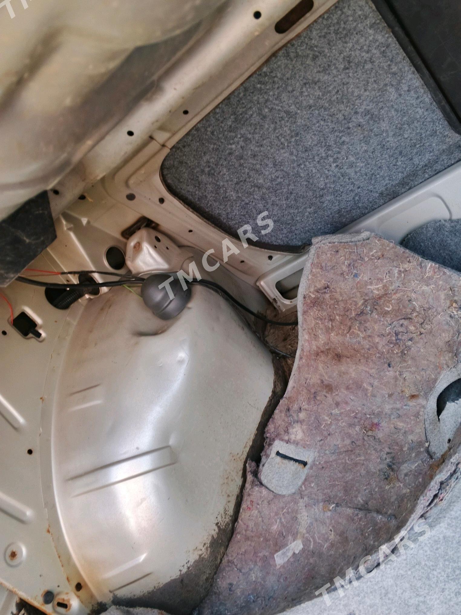 Opel Vectra 1990 - 31 000 TMT - Мары - img 3