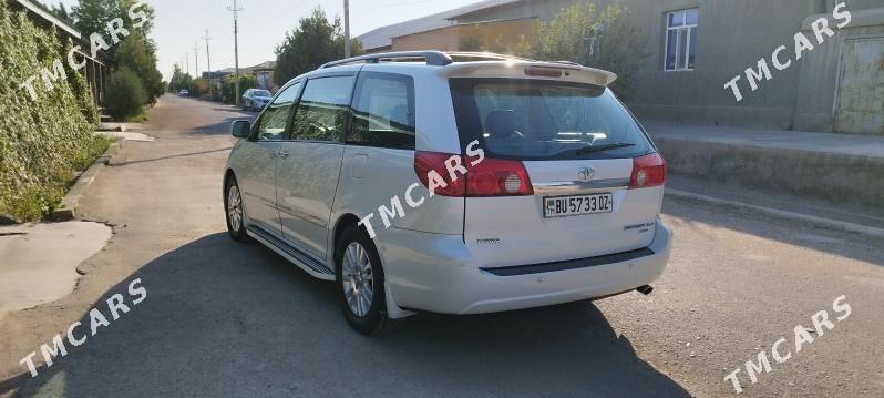 Toyota Sienna 2008 - 275 000 TMT - Дашогуз - img 6