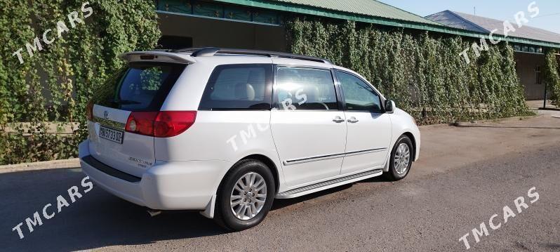 Toyota Sienna 2008 - 275 000 TMT - Дашогуз - img 7