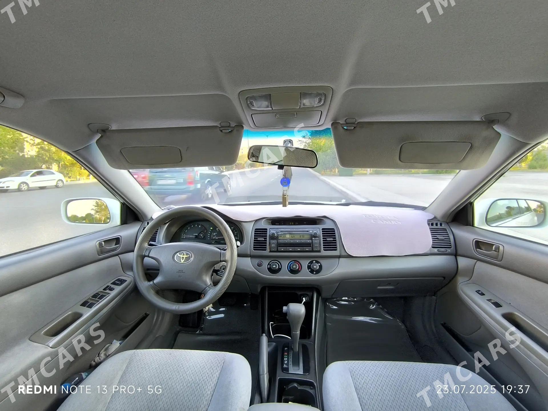 Toyota Camry 2003 - 174 000 TMT - Дашогуз - img 7