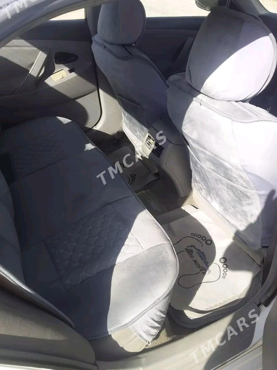 Toyota Camry 2010 - 150 000 TMT - Mary - img 8