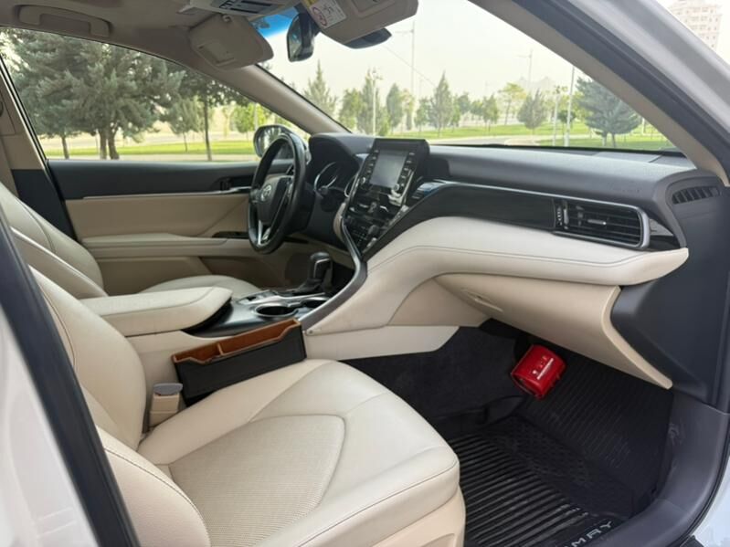 Toyota Camry 2022 - 450 000 TMT - Ашхабад - img 9