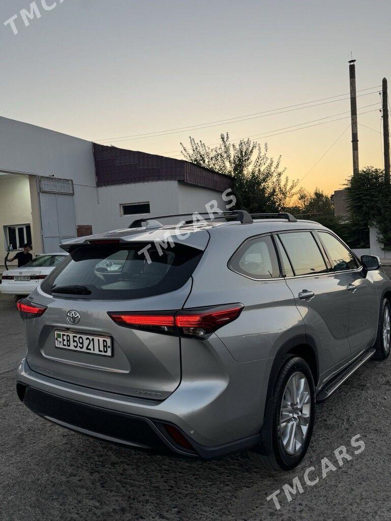 Toyota Highlander 2020 - 640 000 TMT - Türkmenabat - img 4