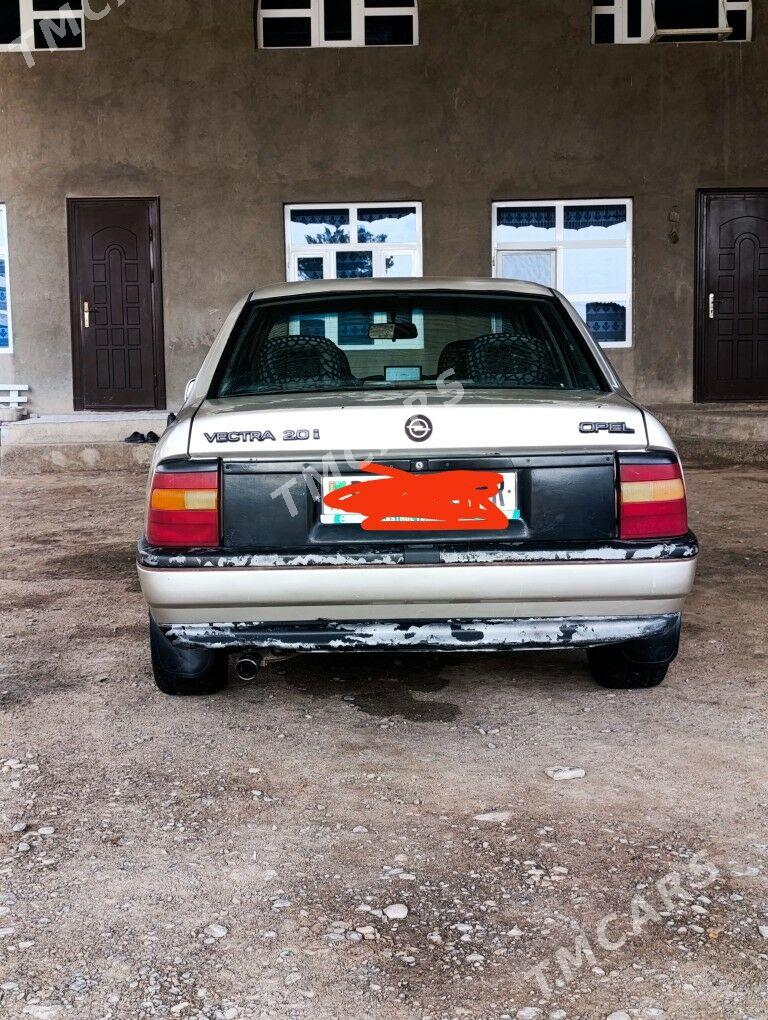 Opel Vectra 1990 - 39 000 TMT - Мары - img 5