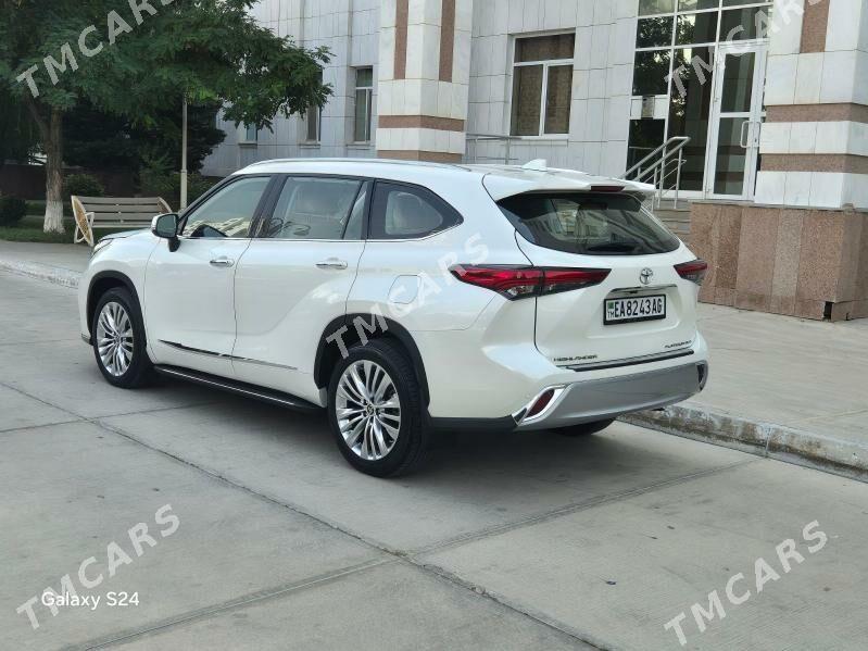 Toyota Highlander 2020 - 765 000 TMT - Ашхабад - img 3