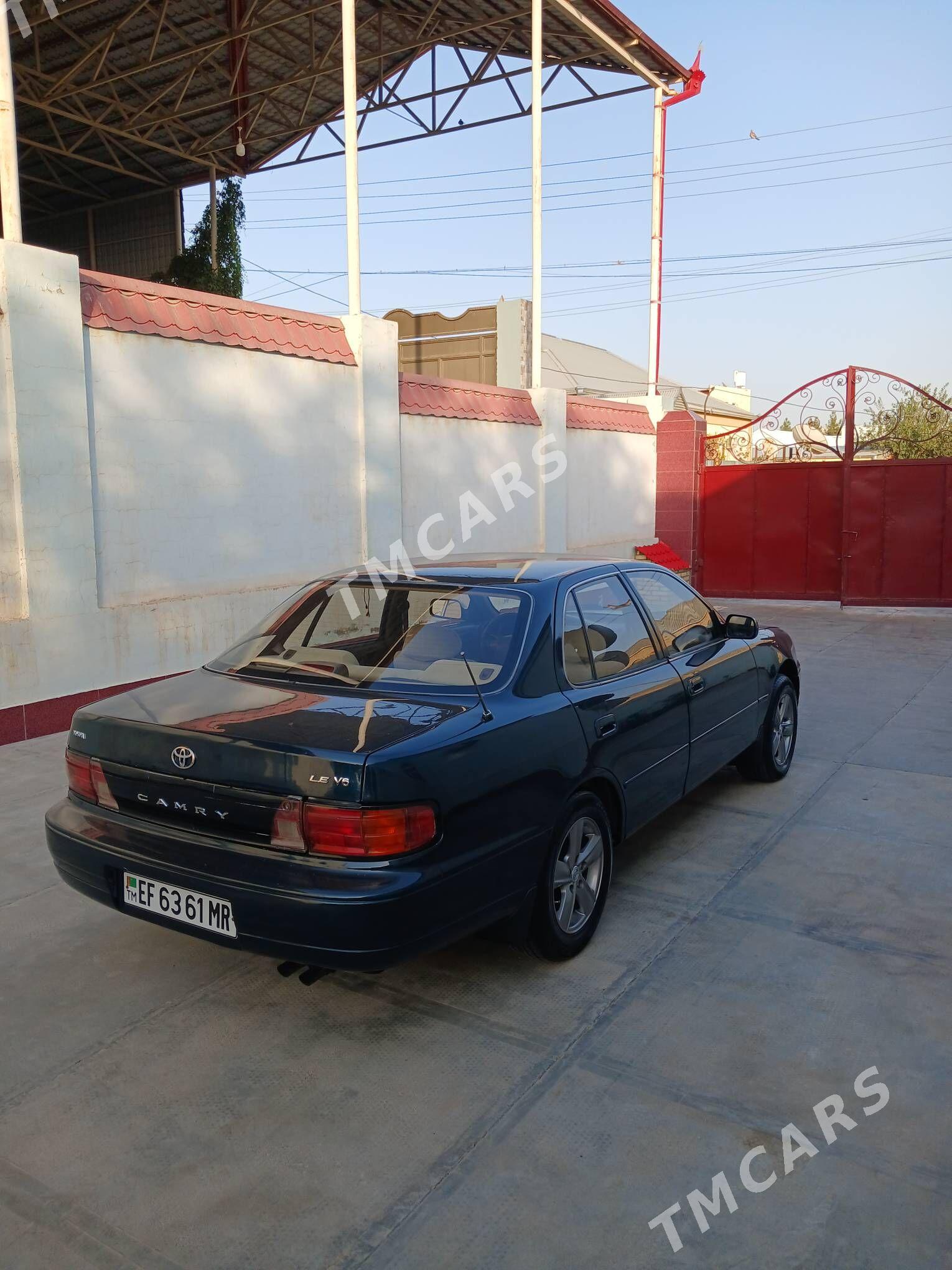 Toyota Camry 1995 - 125 000 TMT - Mary - img 4