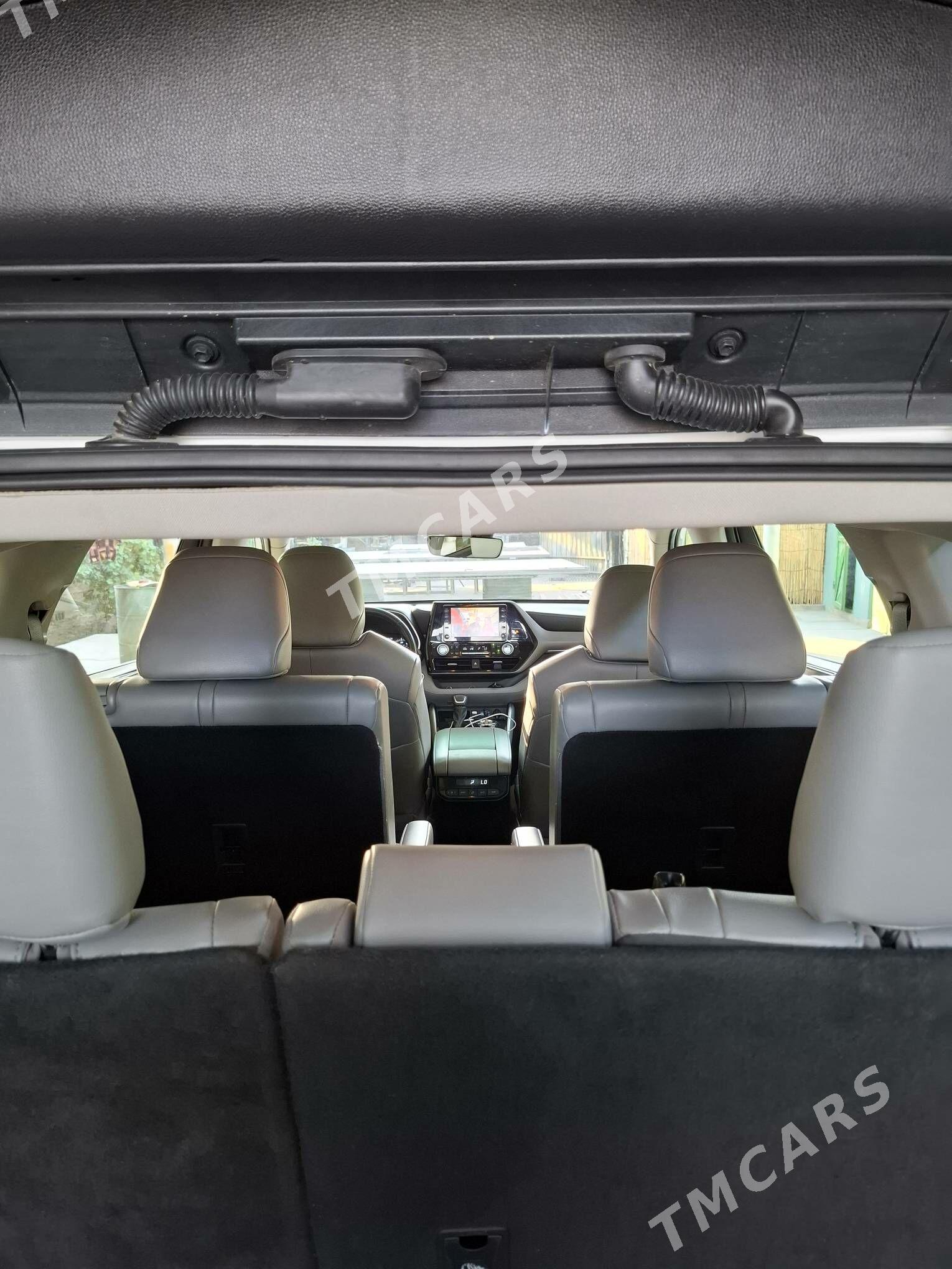 Toyota Highlander 2022 - 490 000 TMT - Кака - img 4
