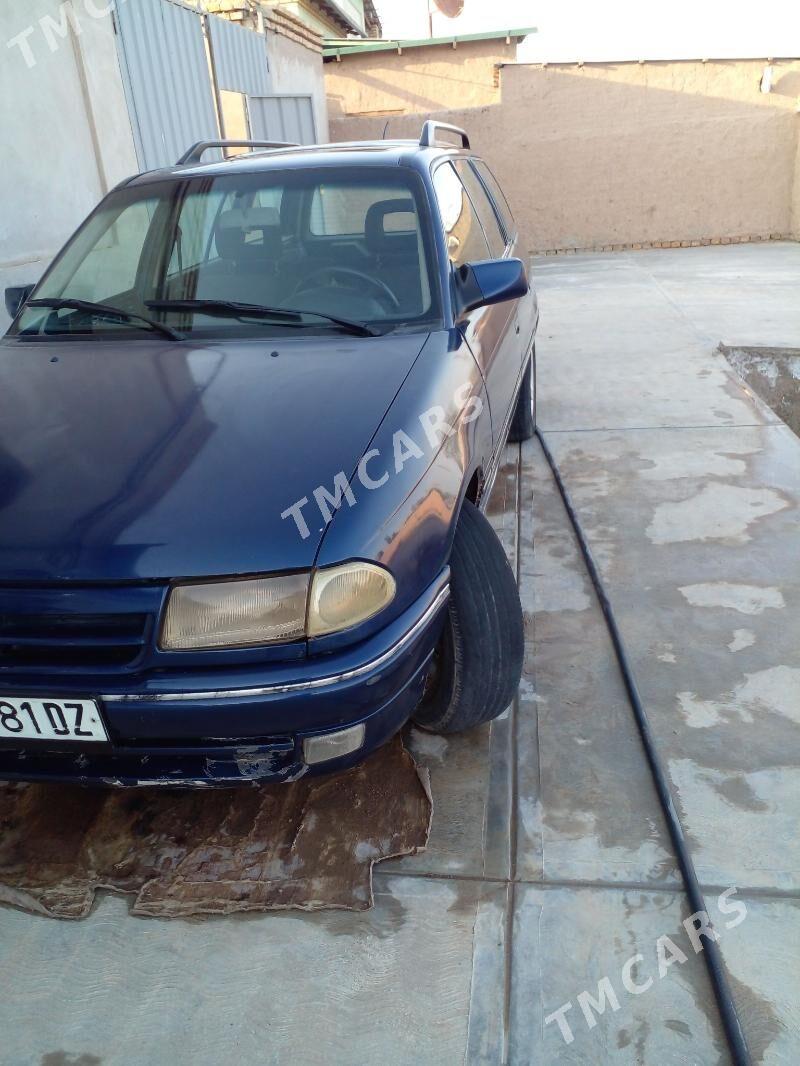 Opel Astra 1994 - 32 000 TMT - Şabat etr. - img 6