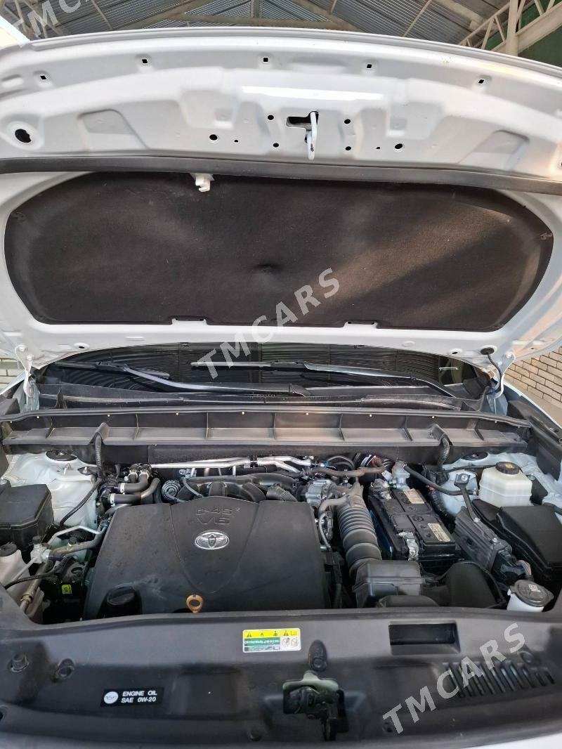 Toyota Highlander 2022 - 490 000 TMT - Кака - img 5