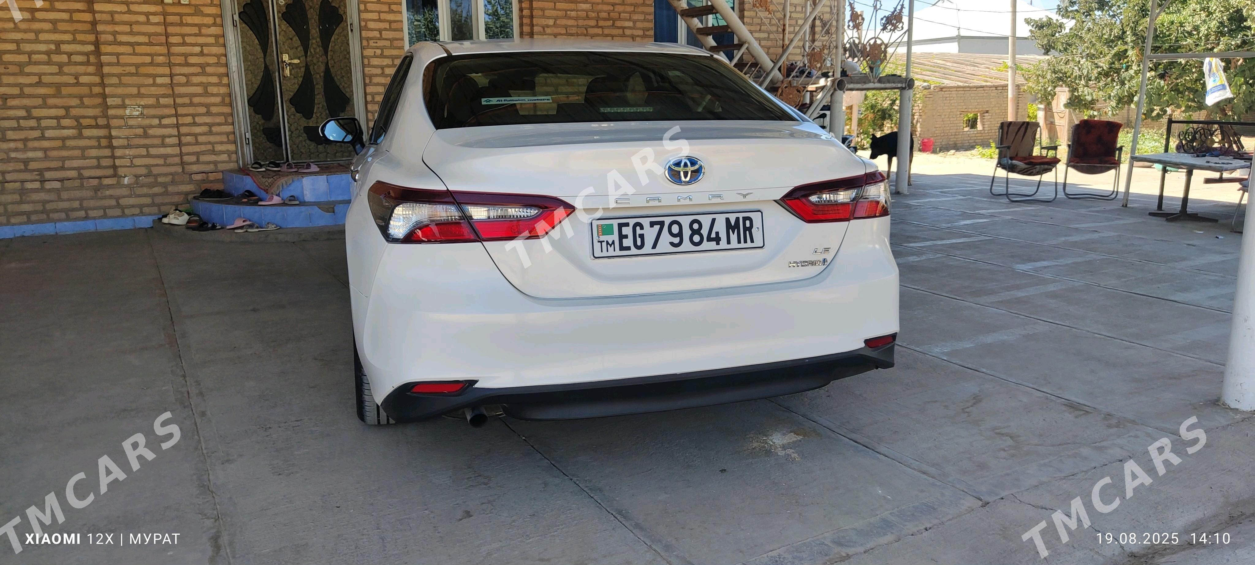 Toyota Camry Hybrid 2021 - 235 000 TMT - Ёлётен - img 2