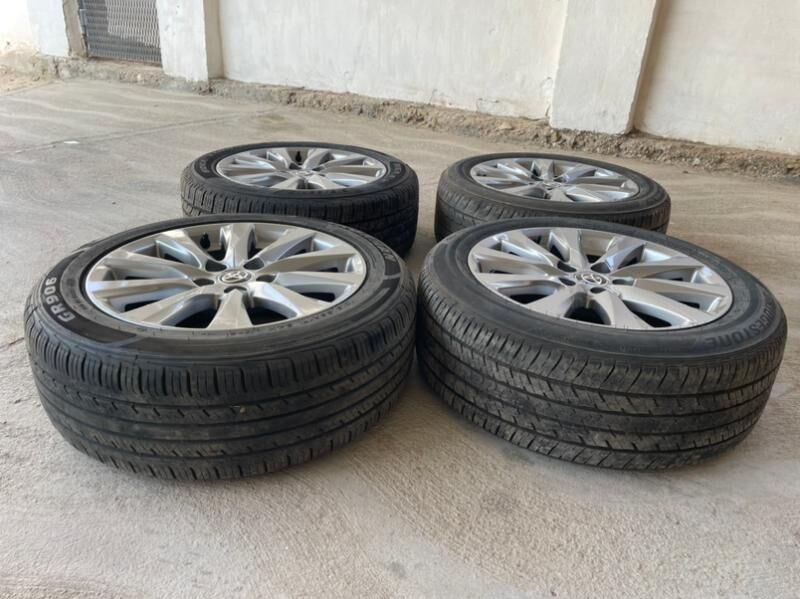 215/55/17 Camry LE 5 500 TMT - Балканабат - img 5