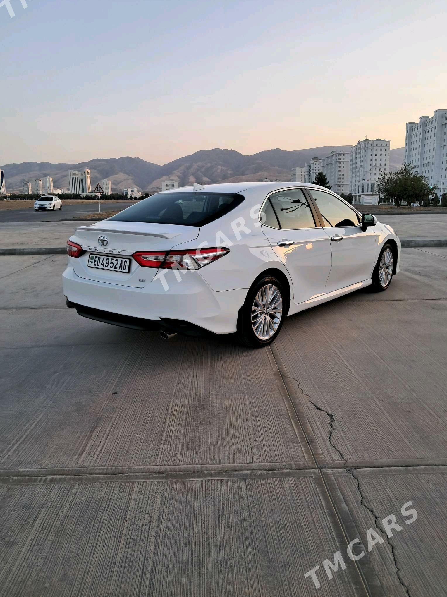 Toyota Camry 2020 - 280 000 TMT - Ашхабад - img 8