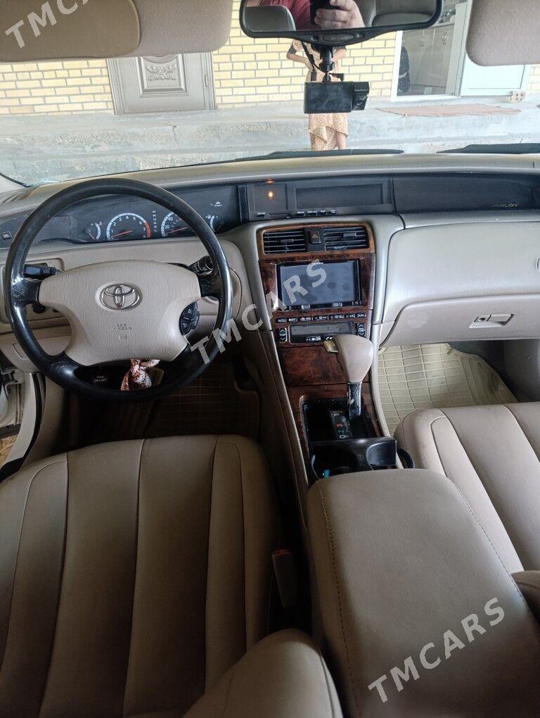 Toyota Avalon 2002 - 165 000 TMT - Мары - img 2