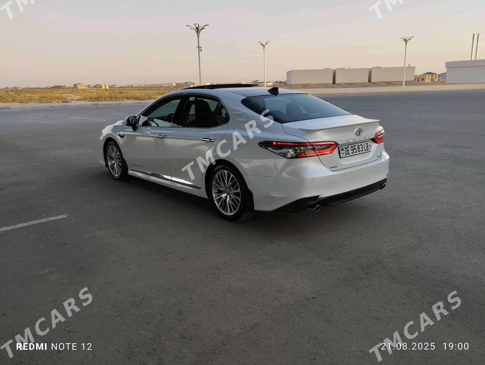 Toyota Camry 2021 - 395 000 TMT - Türkmenabat - img 9