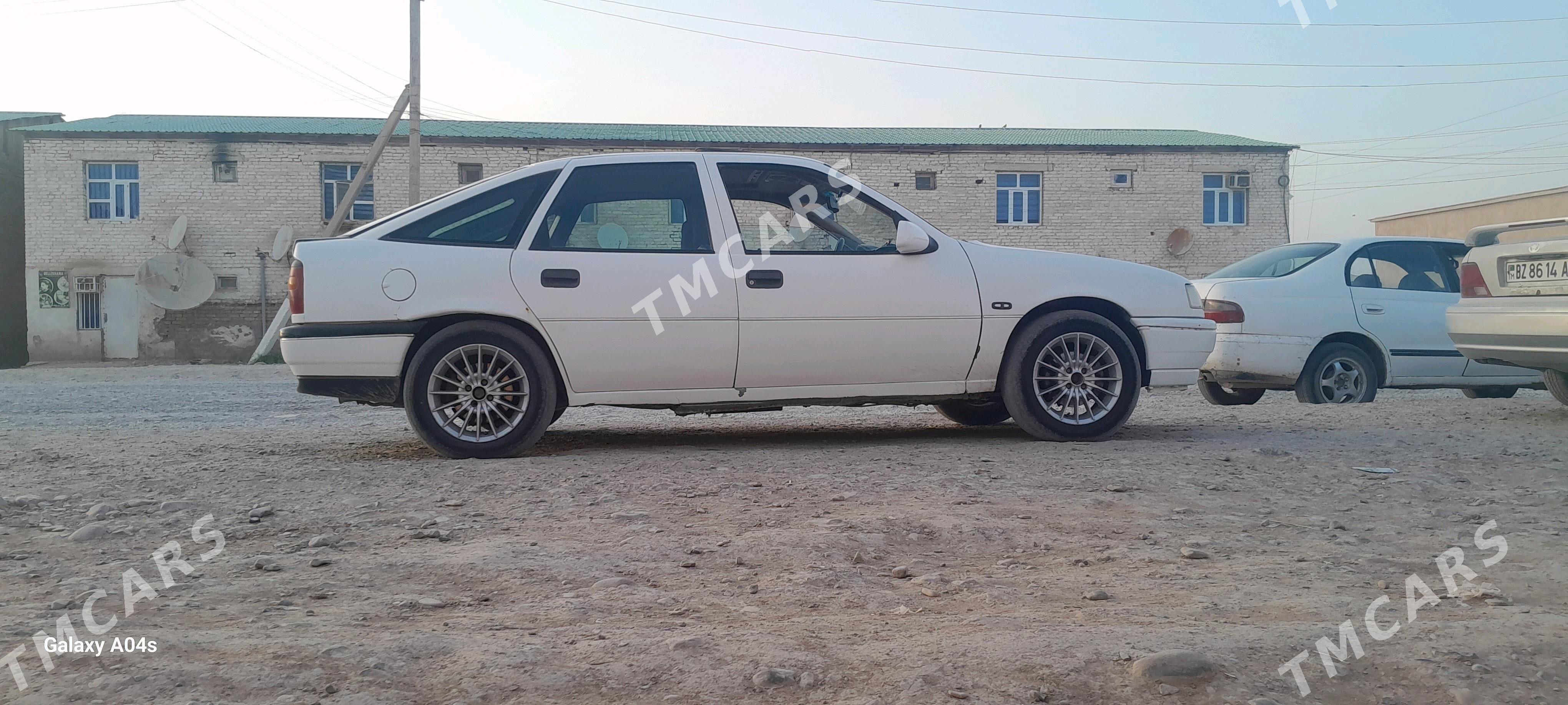 Opel Vectra 1992 - 30 000 TMT - Теджен - img 3