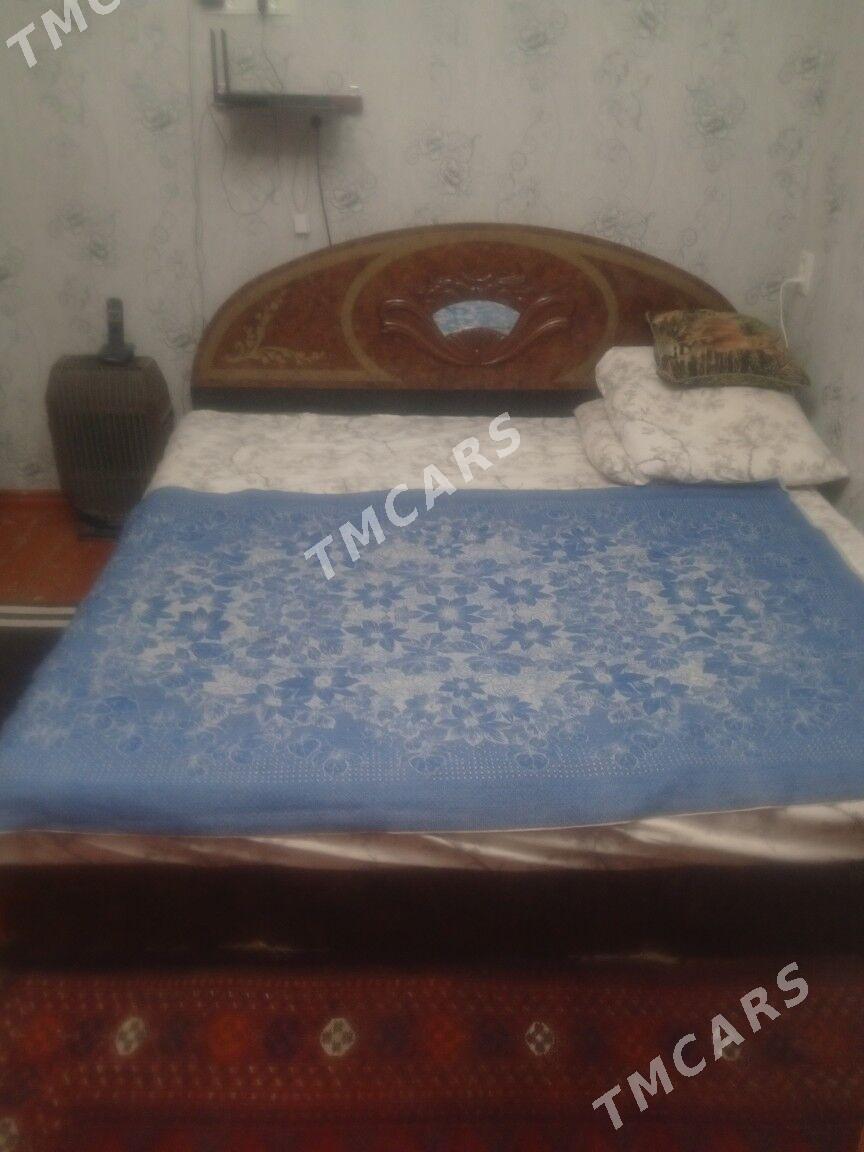 продаю 1 комнатную квартиру - Туркменабат - img 2