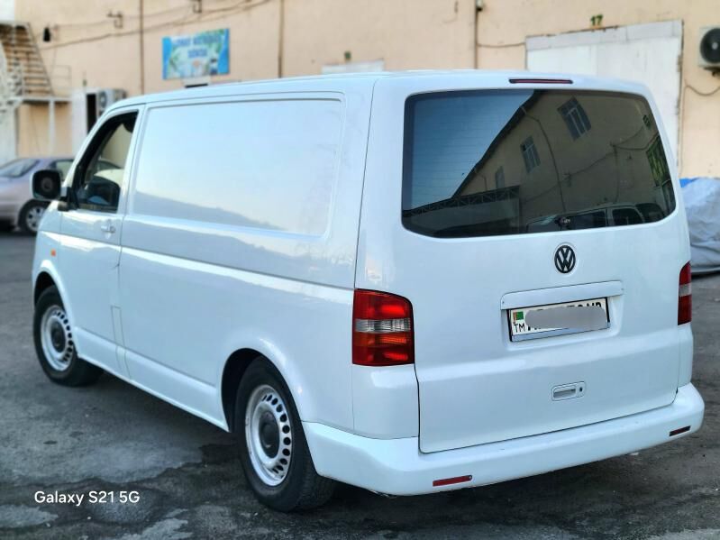 Volkswagen Transporter 2005 - 130 000 TMT - Мары - img 4