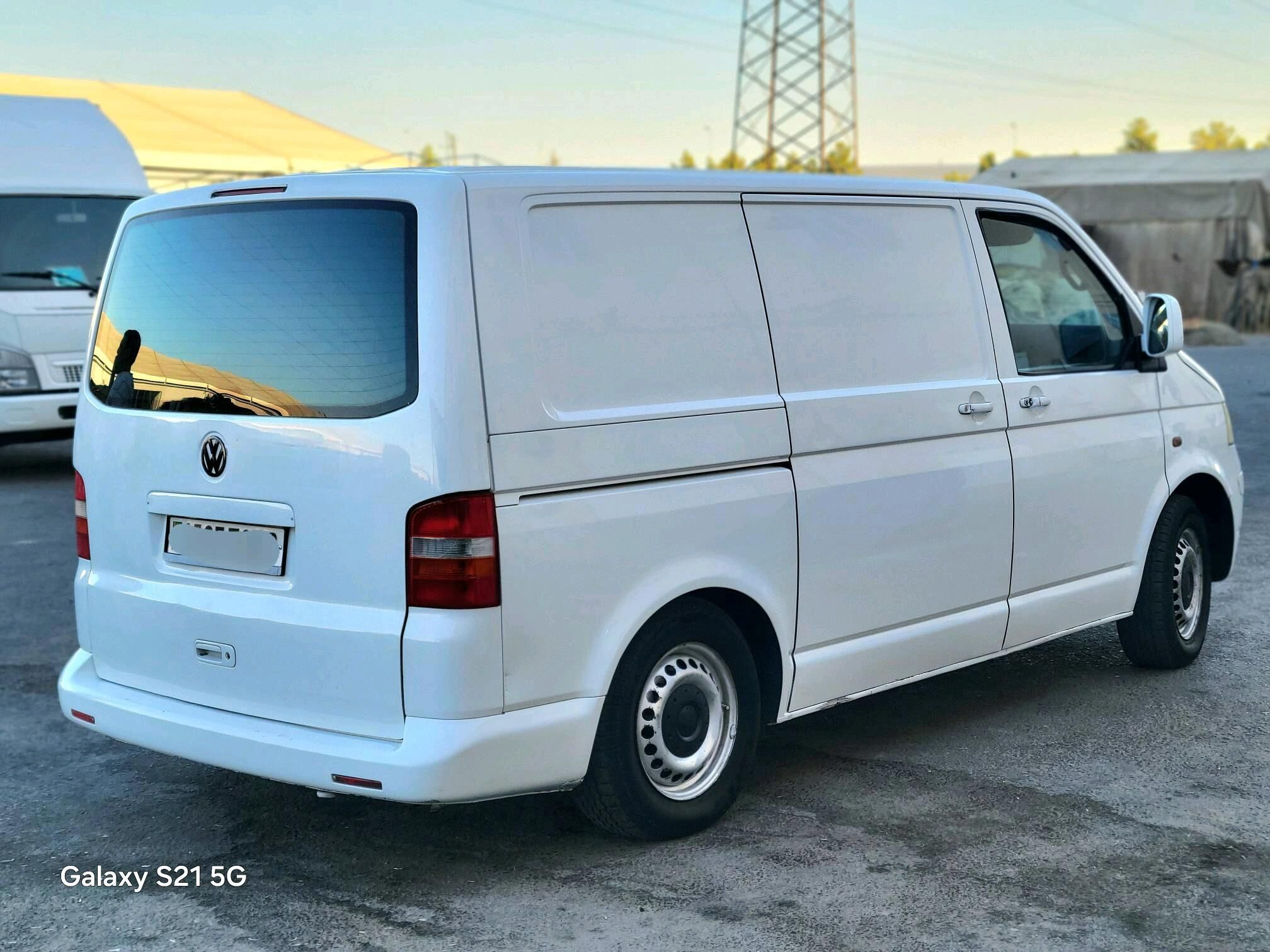 Volkswagen Transporter 2005 - 130 000 TMT - Мары - img 6