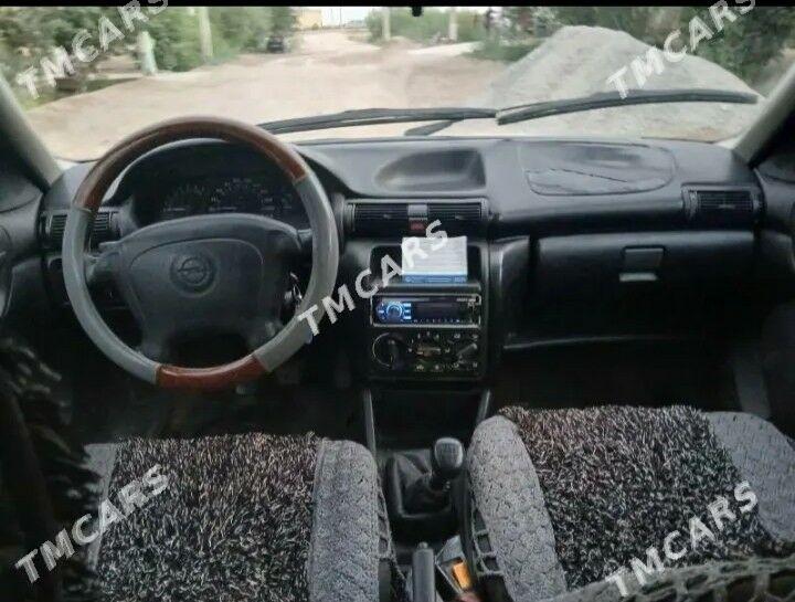 Opel Astra 1997 - 40 000 TMT - Кёнеургенч - img 2
