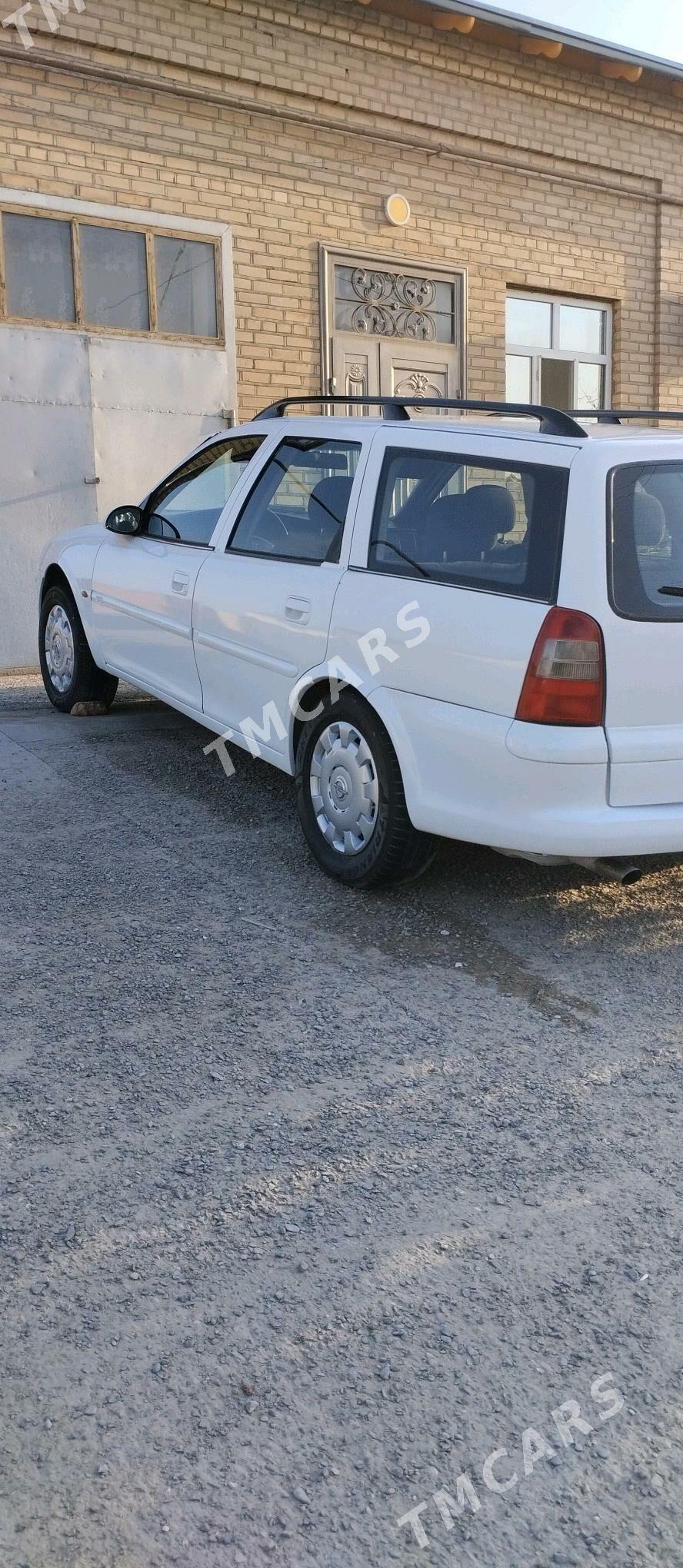 Opel Vectra 1998 - 45 000 TMT - Дашогуз - img 4