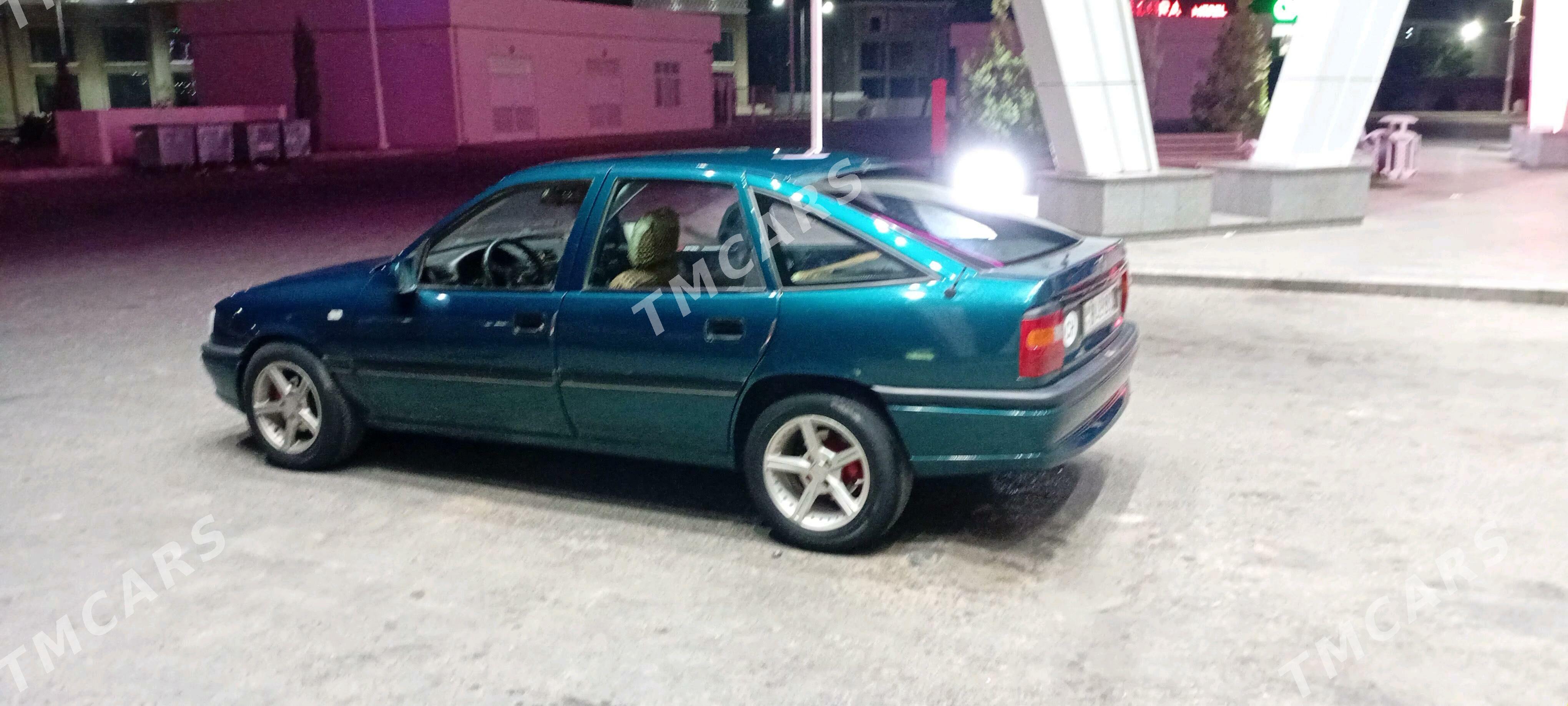 Opel Vectra 1994 - 40 000 TMT - Дашогуз - img 5