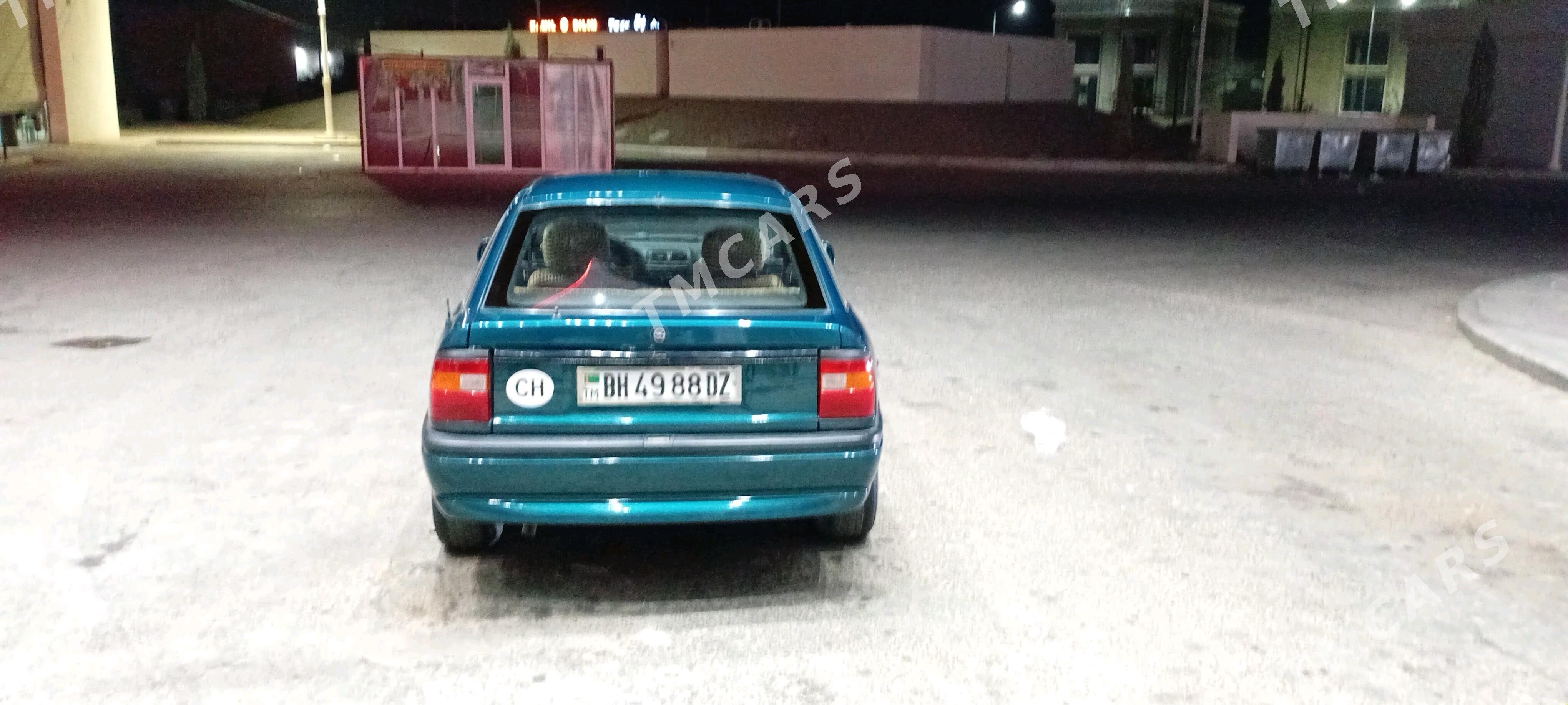 Opel Vectra 1994 - 40 000 TMT - Дашогуз - img 4