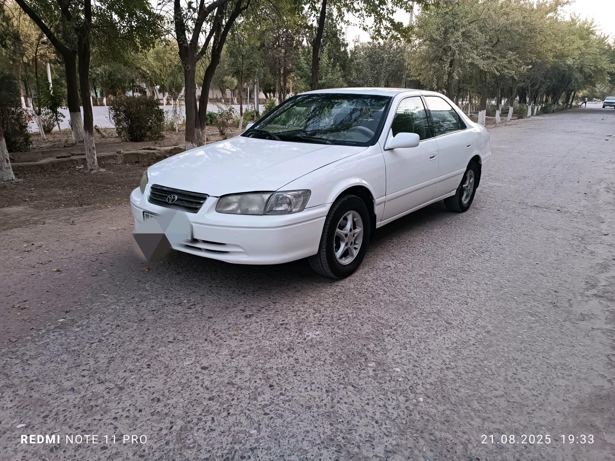 Toyota Camry 2000 - 109 000 TMT - Теджен - img 2