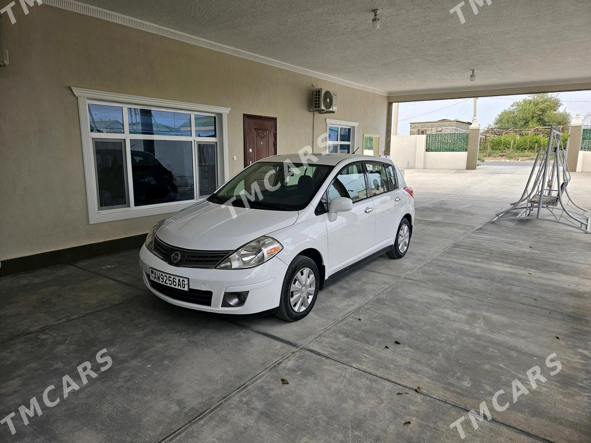 Nissan Versa 2010 - 129 000 TMT - Ашхабад - img 3
