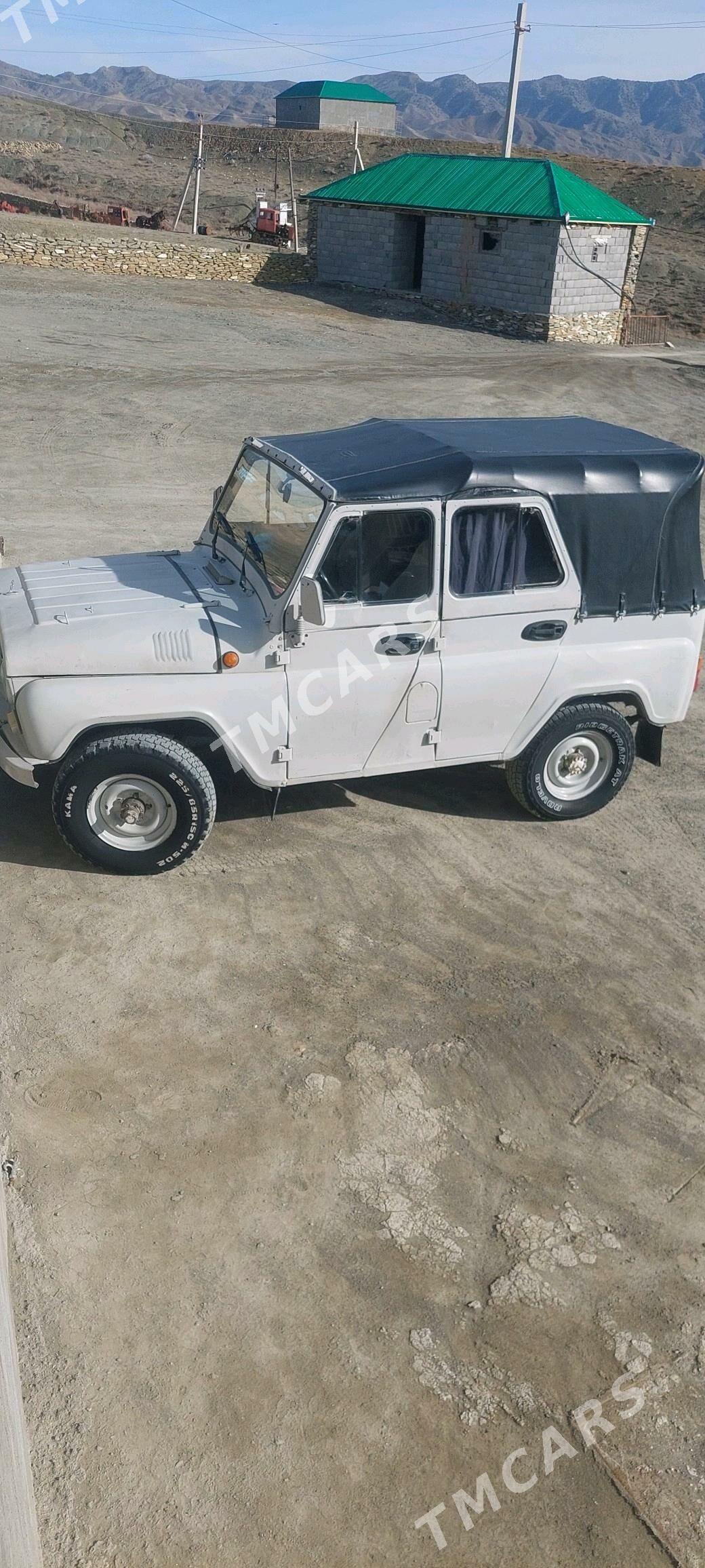 UAZ 469 2000 - 45 000 TMT - Бахарден - img 7
