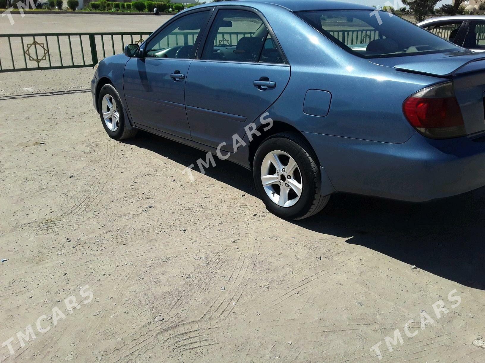 Toyota Camry 2003 - 153 000 TMT - Кёнеургенч - img 4
