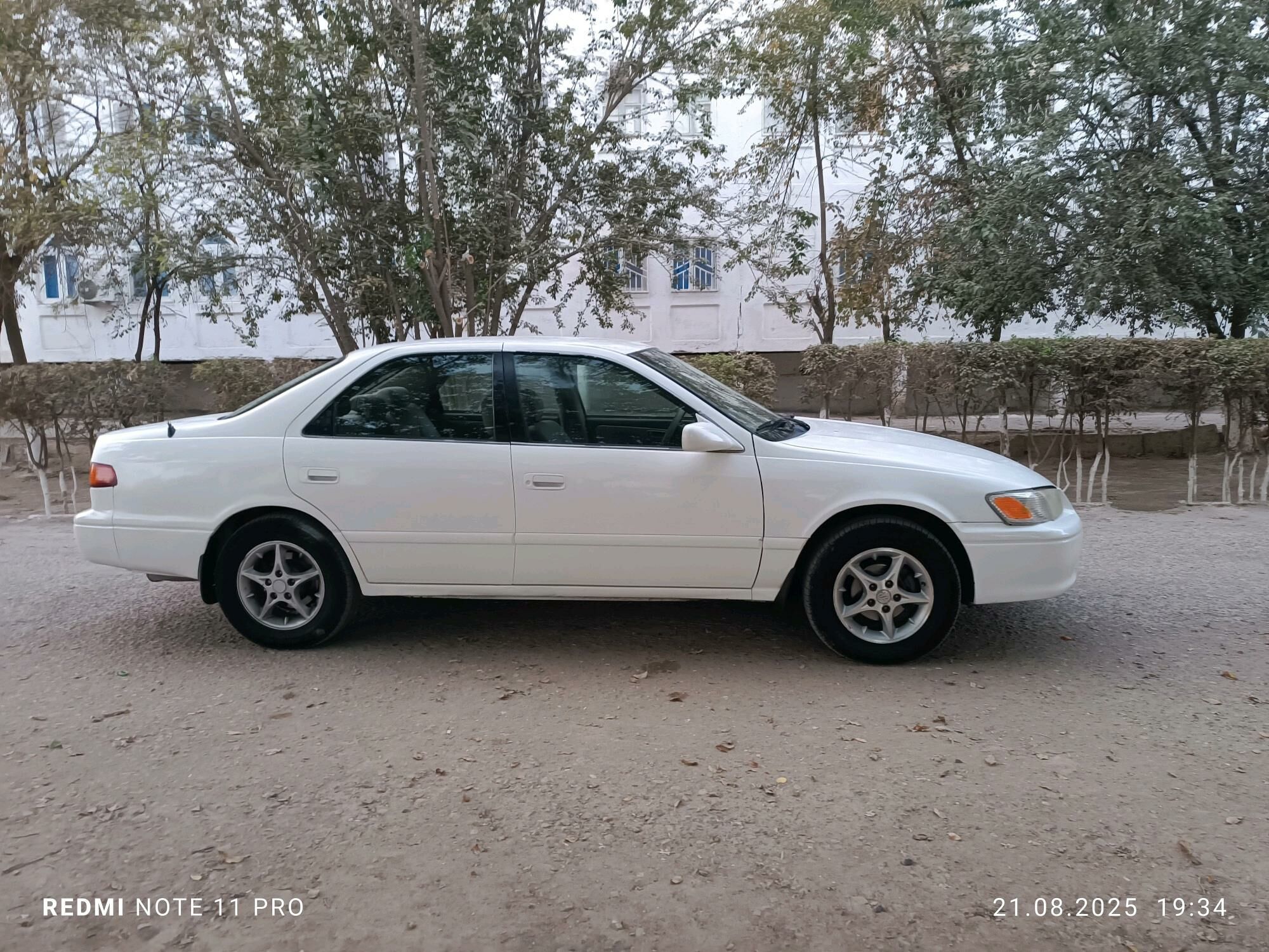 Toyota Camry 2000 - 109 000 TMT - Теджен - img 7