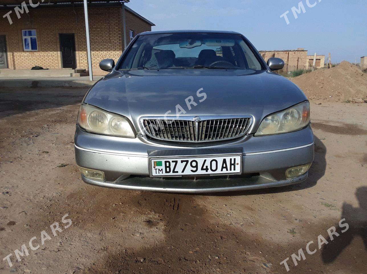Infiniti I30 2000 - 40 000 TMT - Серхетабат (Кушка) - img 3
