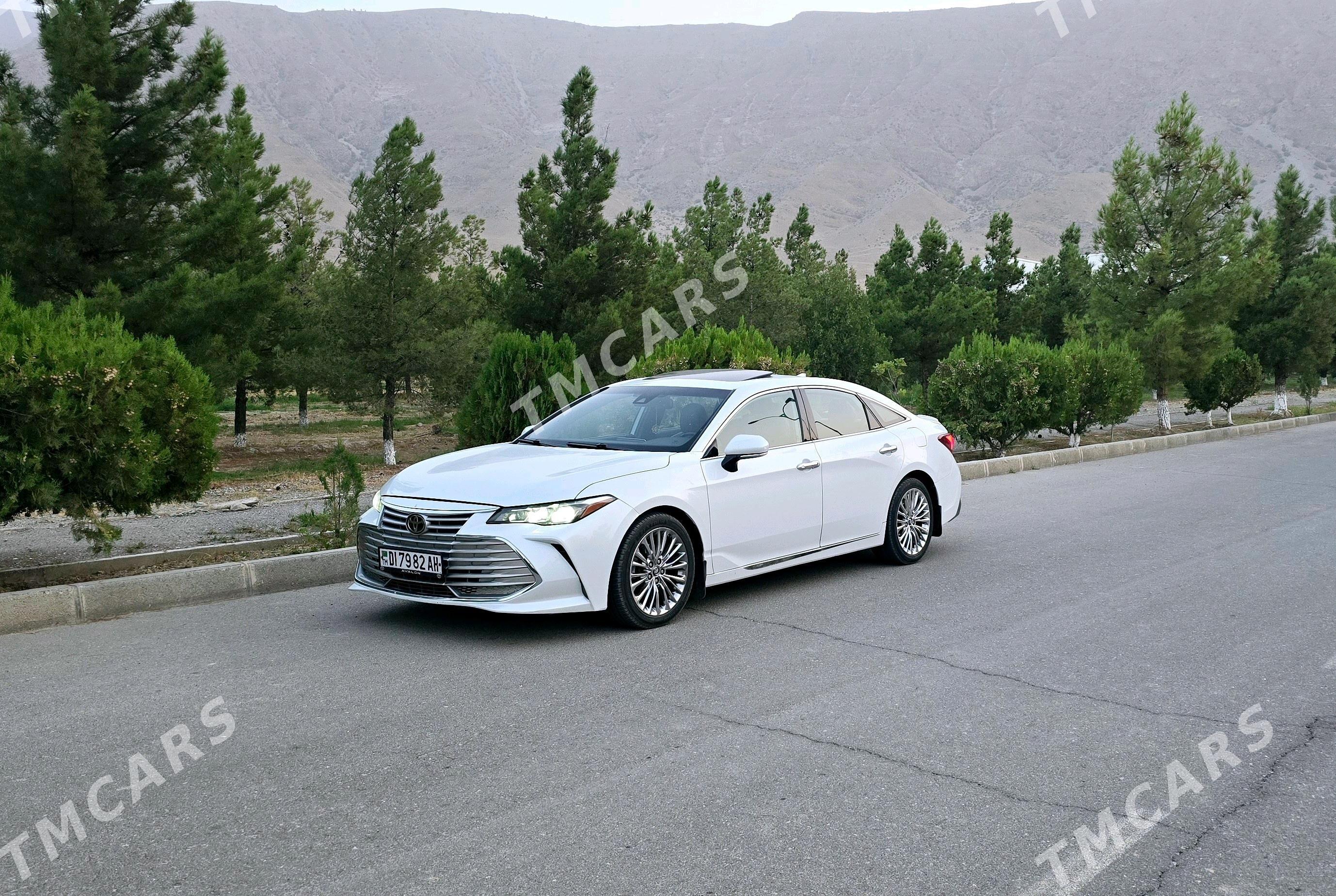 Toyota Avalon 2019 - 415 000 TMT - Бахарден - img 2