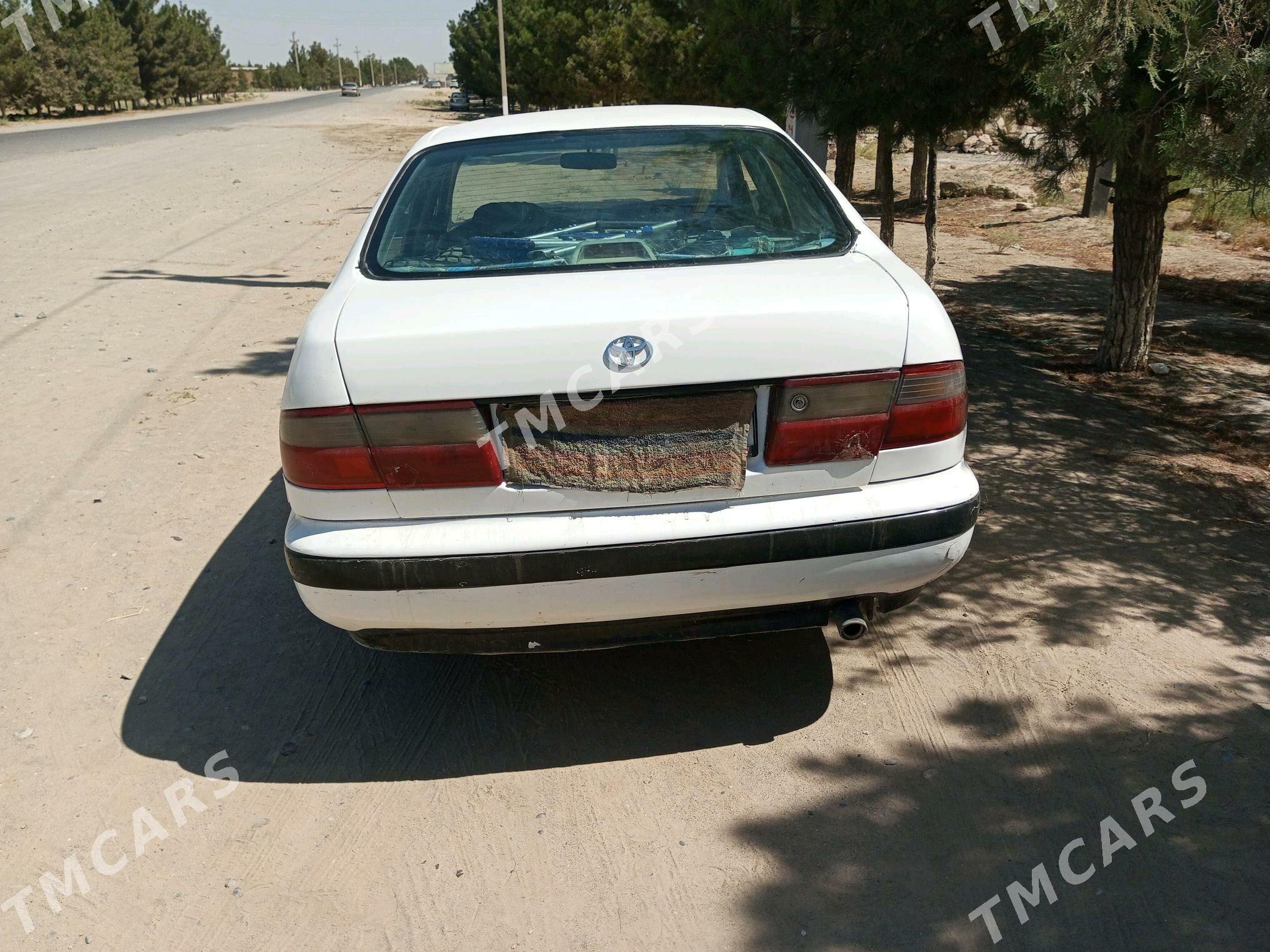 Toyota Corona 1995 - 38 000 TMT - Достлук - img 3