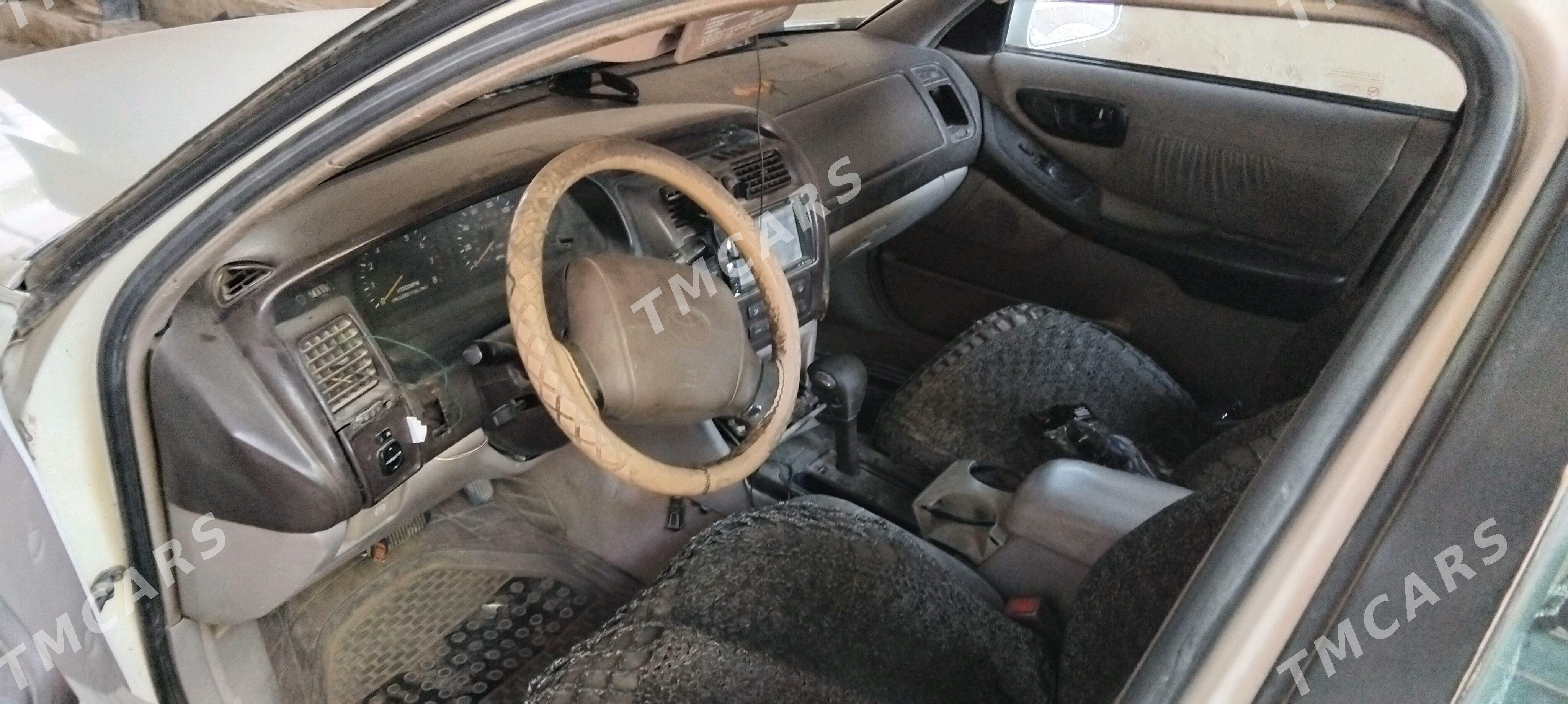 Toyota Avalon 1996 - 90 000 TMT - Кёнеургенч - img 3