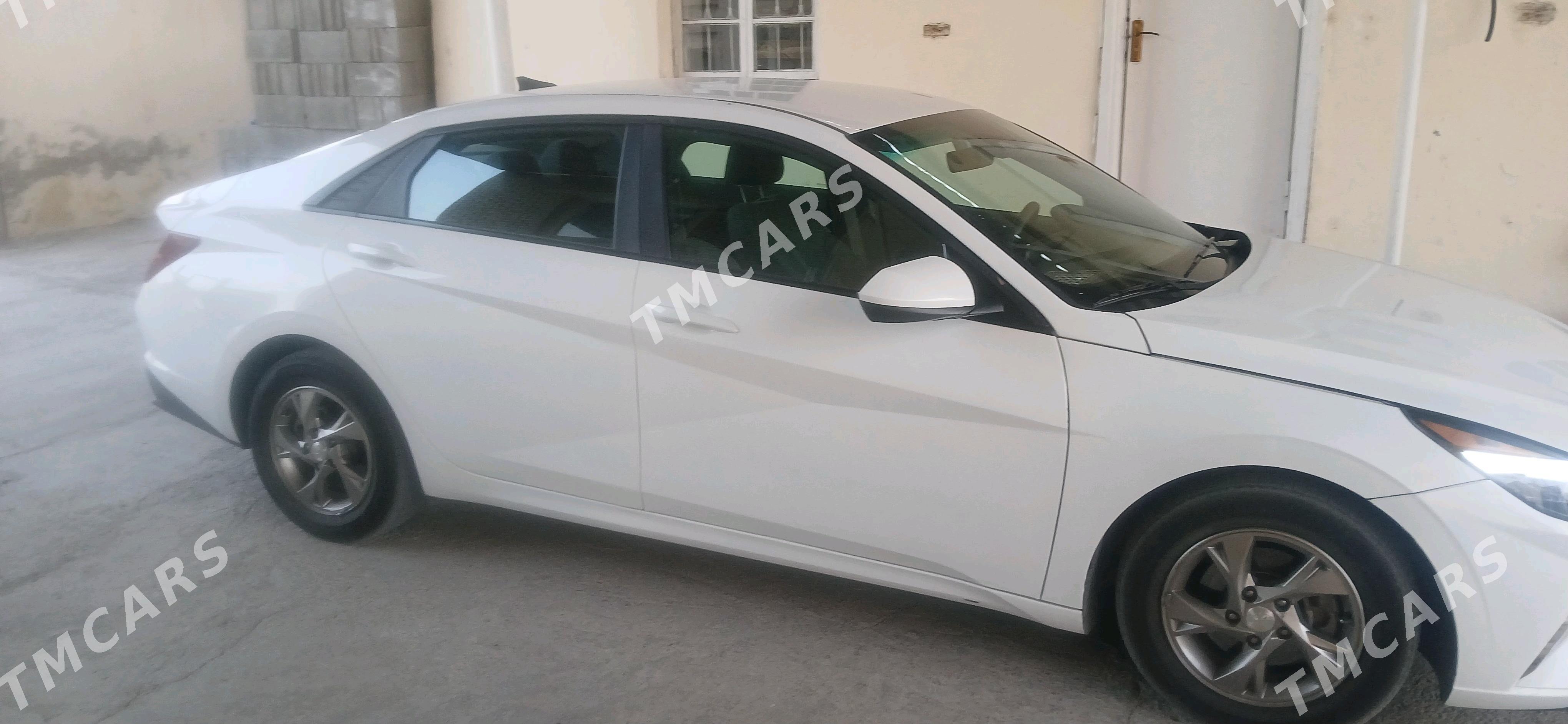 Hyundai Elantra 2022 - 229 000 TMT - Ашхабад - img 2