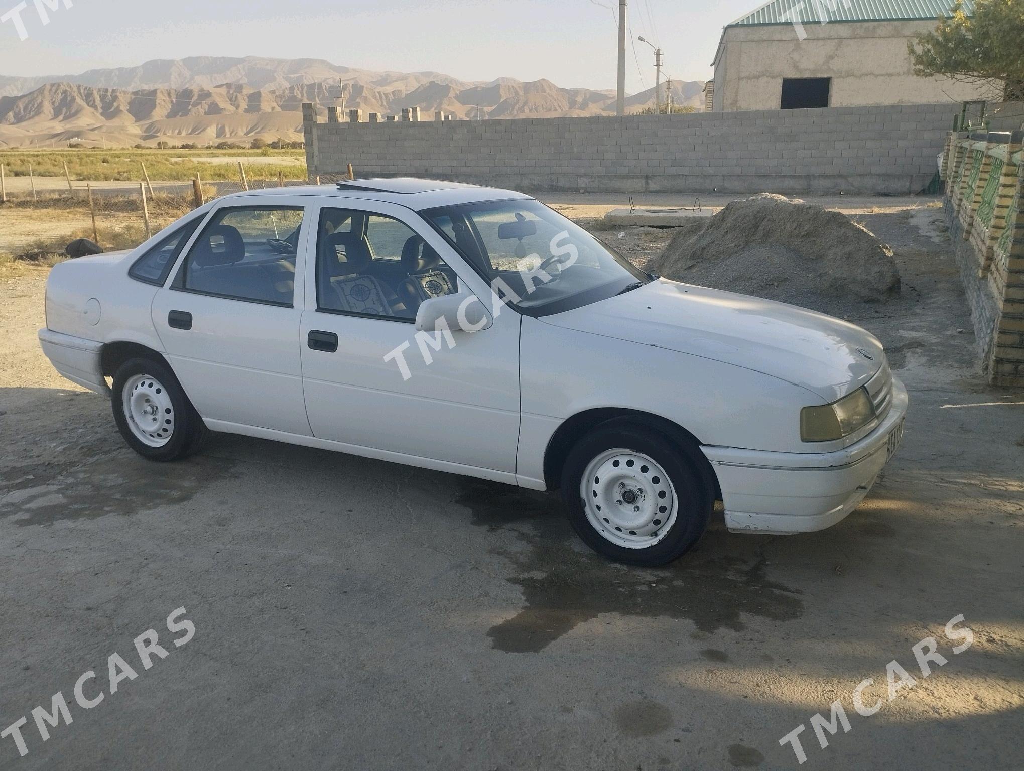 Opel Vectra 1991 - 28 000 TMT - Бахарден - img 6