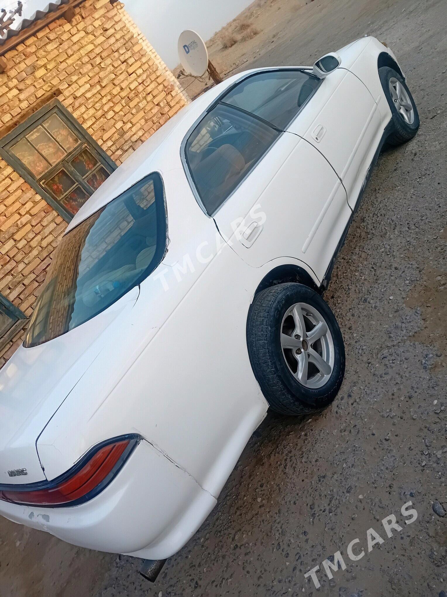 Toyota Mark II 1993 - 35 000 TMT - Сакар - img 3