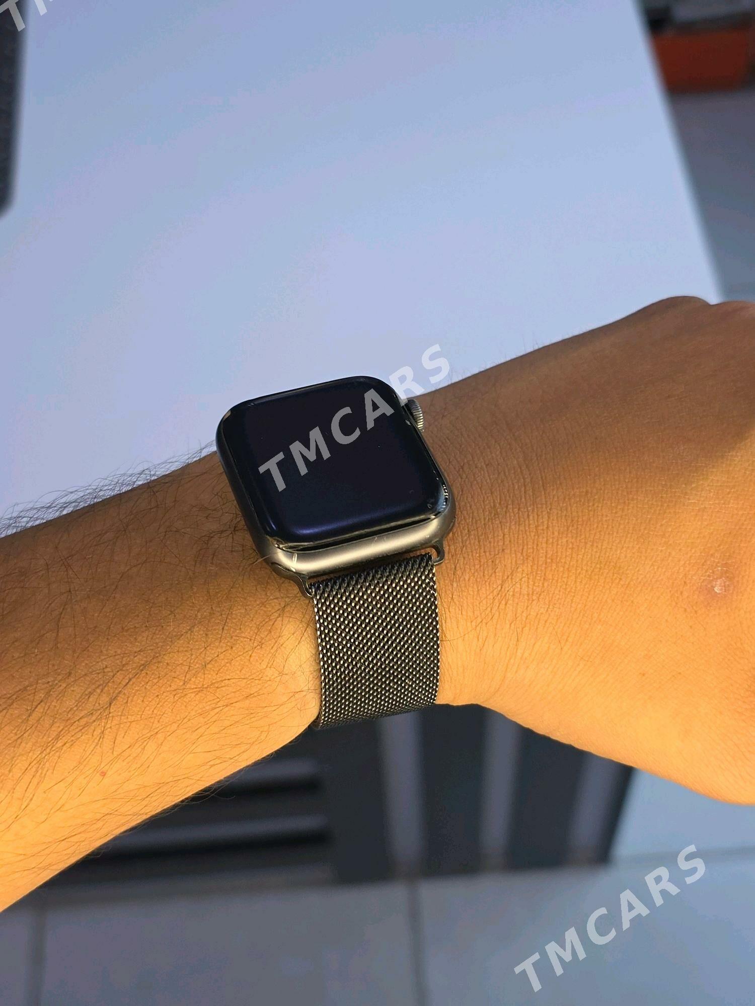 apple watch 5seria 44mm - Mary - img 1