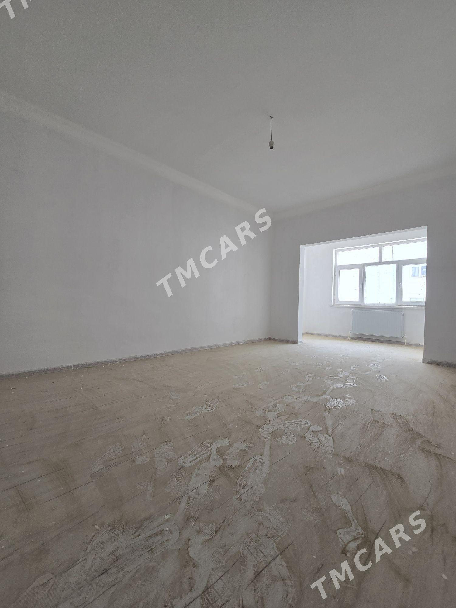 ÀNEW PANELKA 70M² - Анев - img 1
